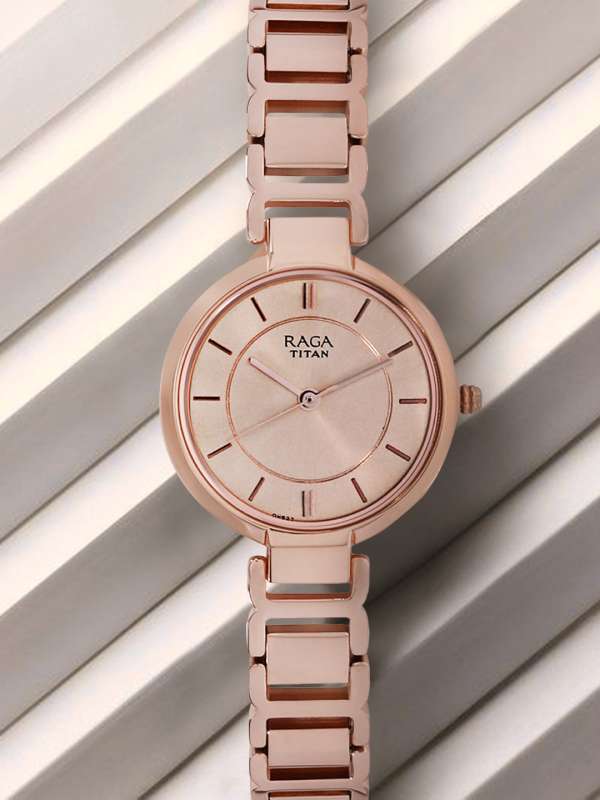 Bracelet watches for women under Rs 2,000