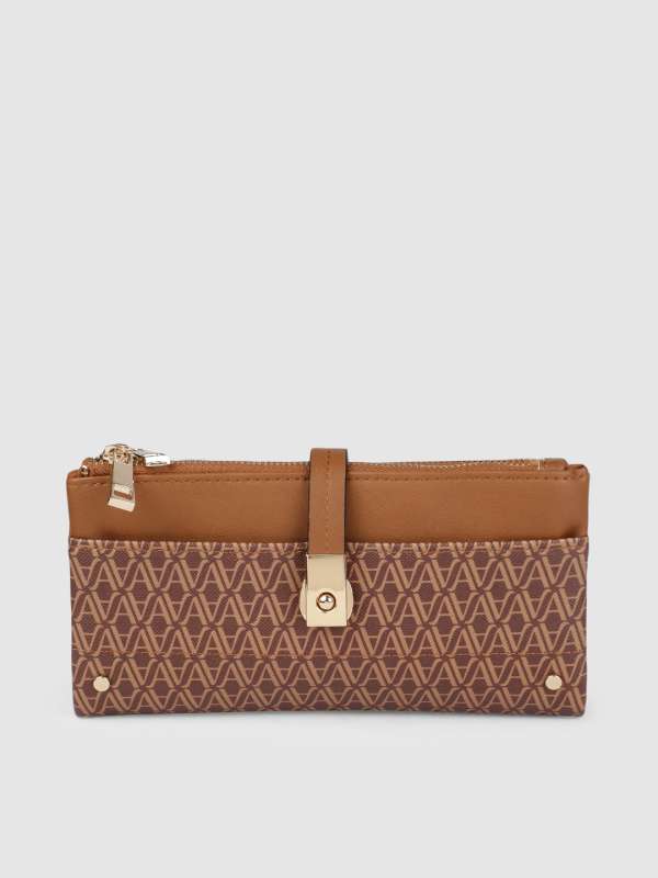 accessorize bags myntra