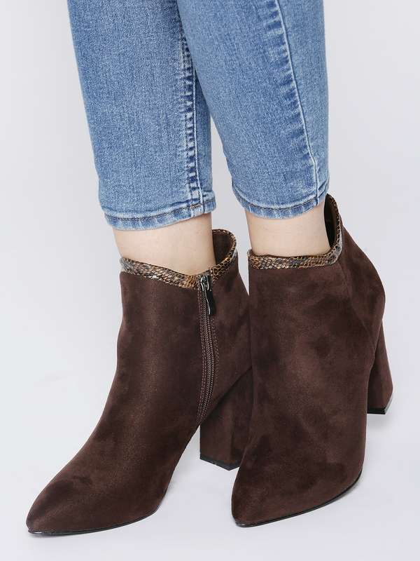 myntra boots