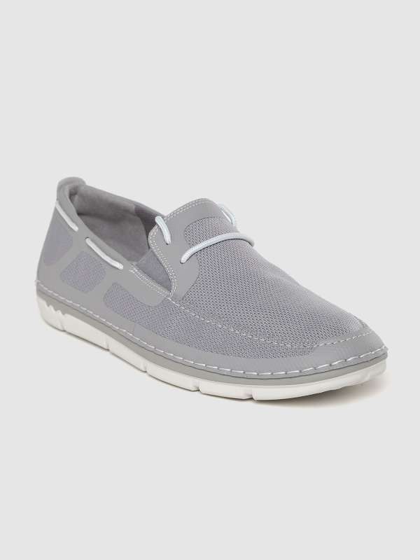 clarks boat shoes india