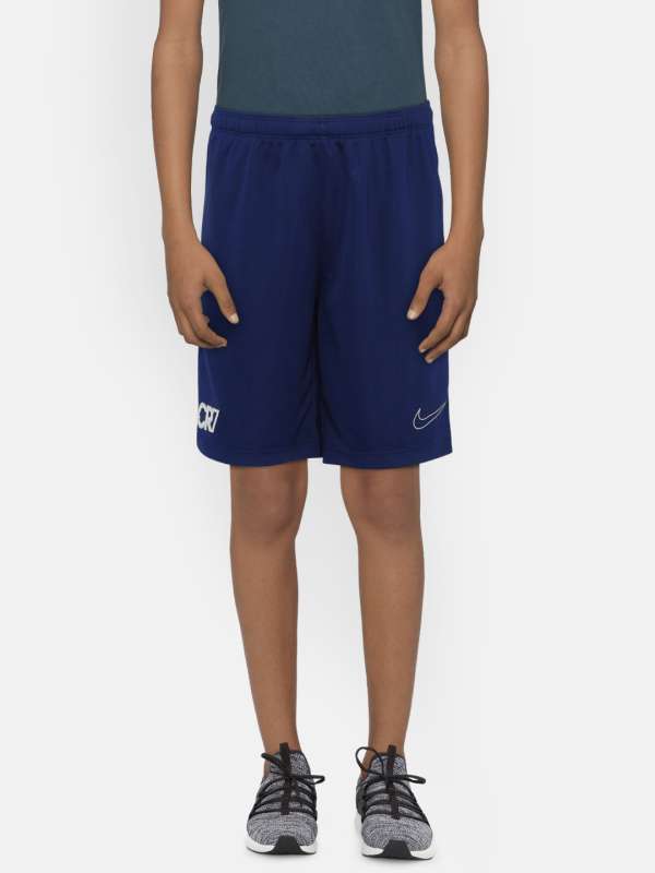 myntra nike shorts