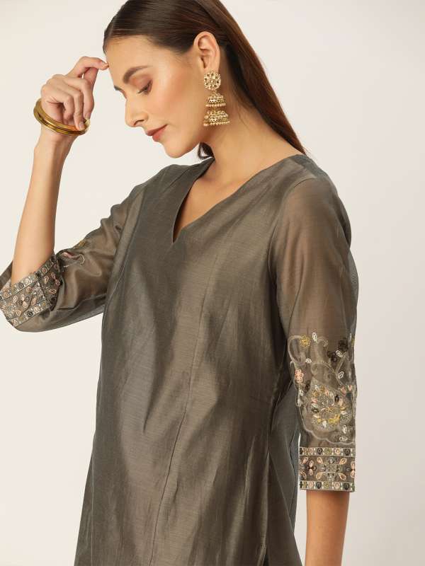 Indian Clothing Buy Indian Clothing Online In India Myntra