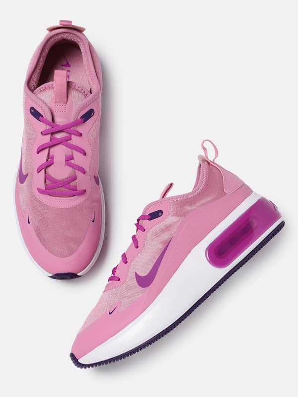 nike womens pink sneakers