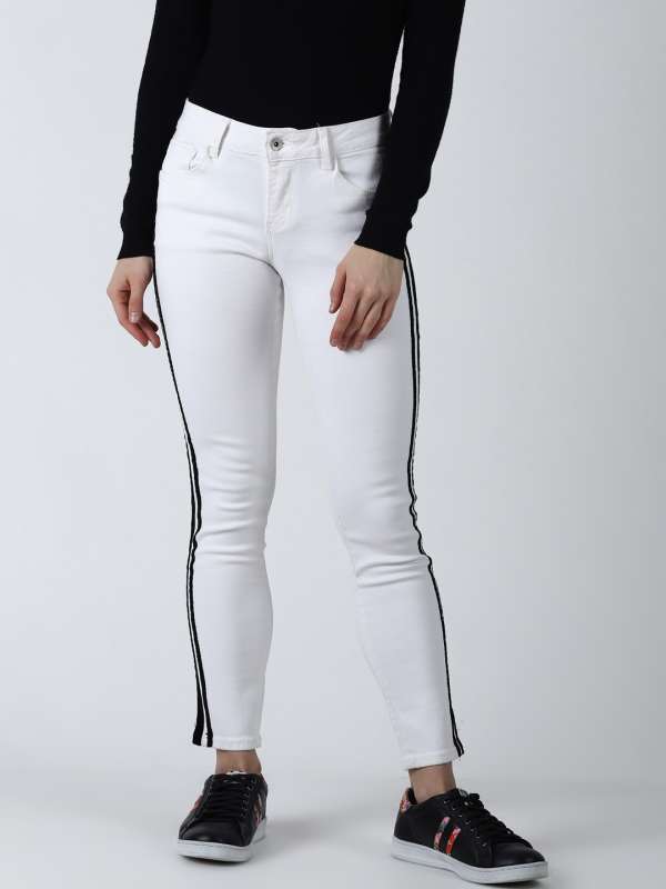 myntra white jeans