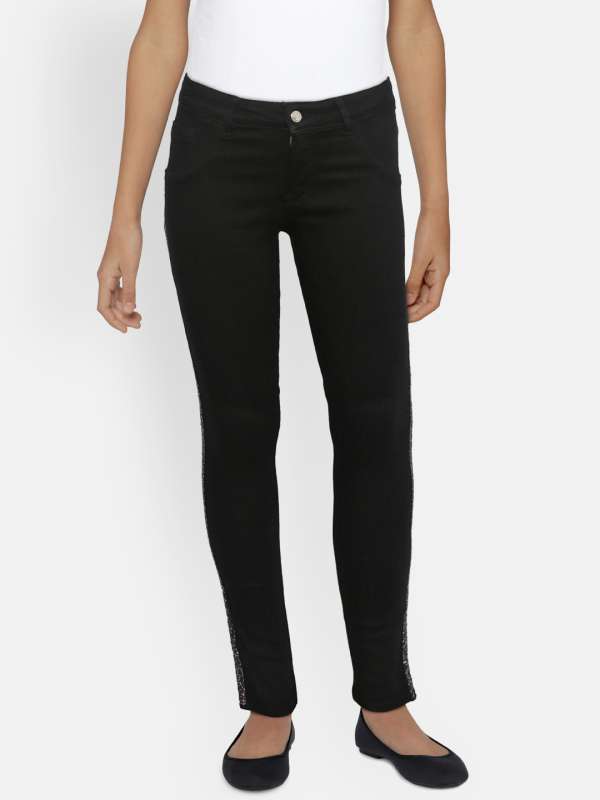 black jeggings myntra