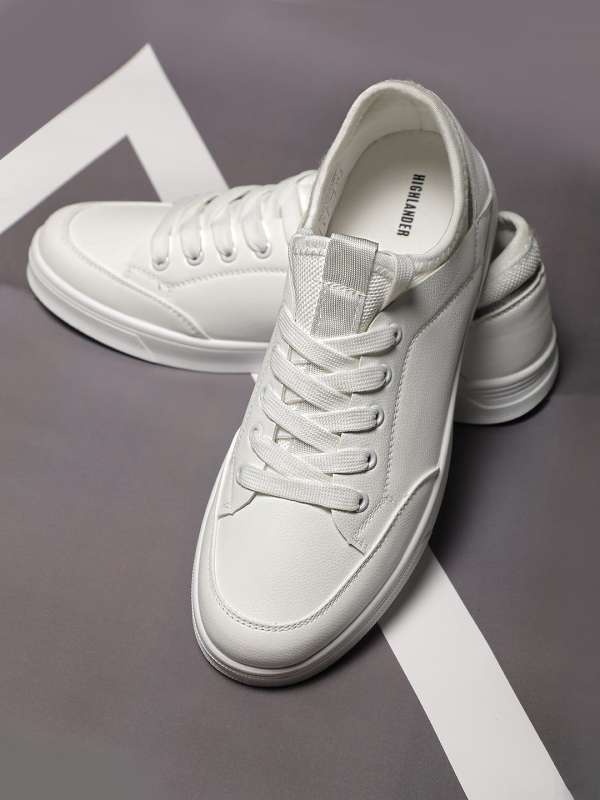myntra sneakers mens