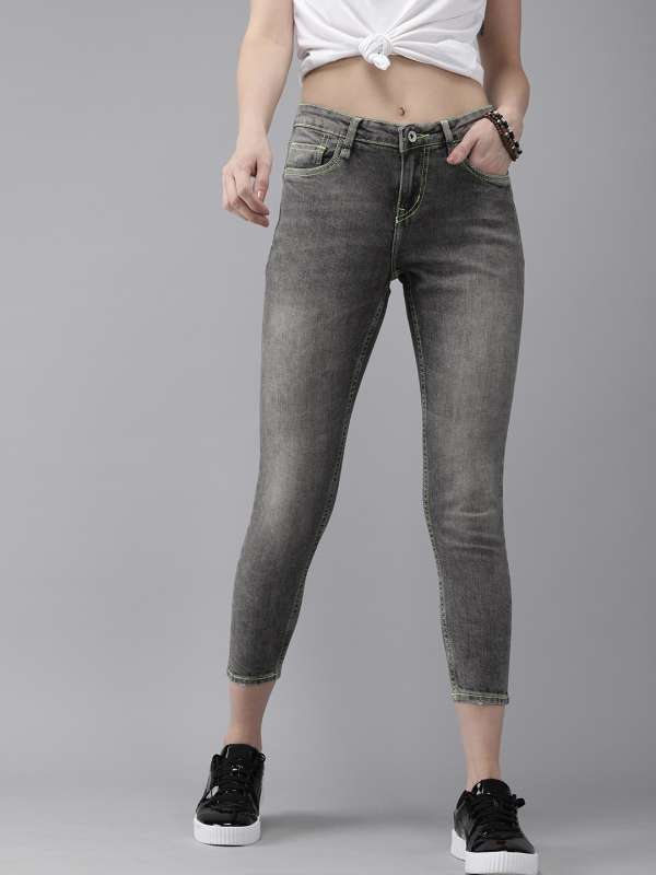 grey colour jeans girl