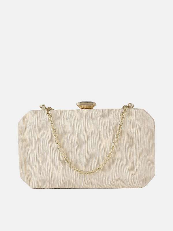 clutch purse myntra