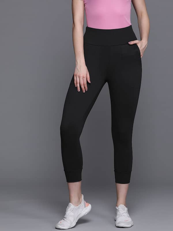 nike gym wear for ladies india