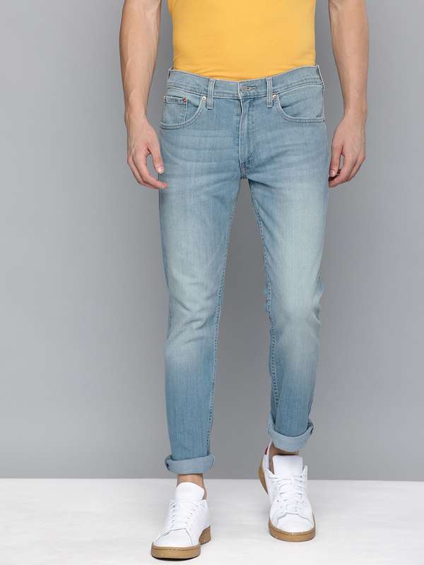 levis 152