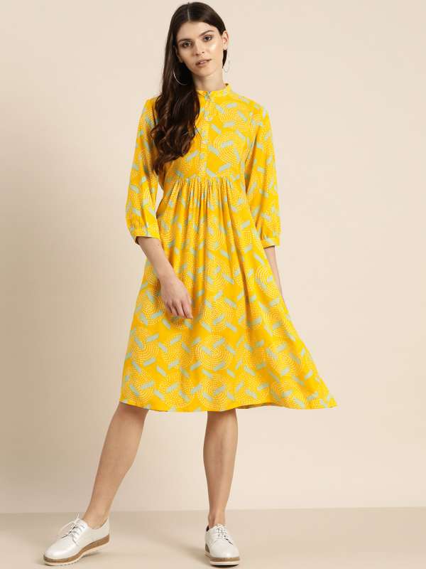 Sangria clothing official website top