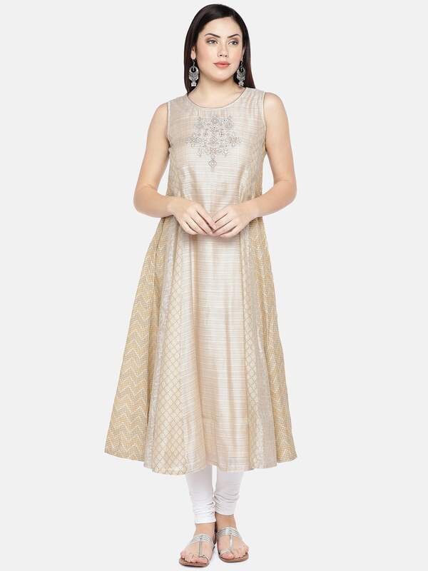 party wear ethnic gowns myntra