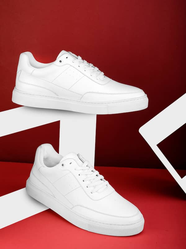 Hrx By Hrithik Roshan White Casual Shoes - Buy Hrx By Hrithik Roshan White  Casual Shoes online in India
