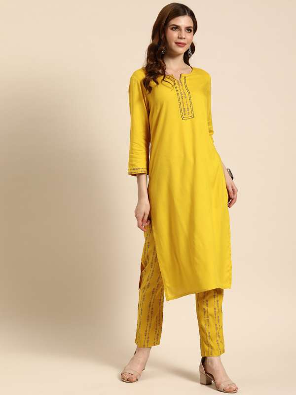 imara suit sets