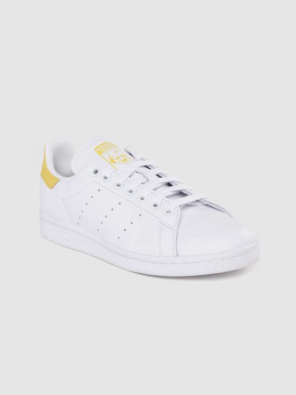 adidas casual shoes myntra