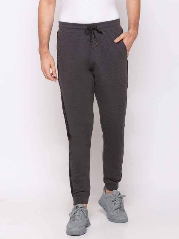 Giordano jogger pants deals
