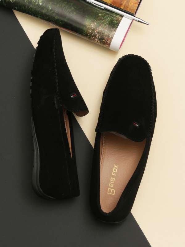 Big fox shoe company top