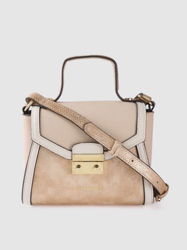 accessorize bags myntra