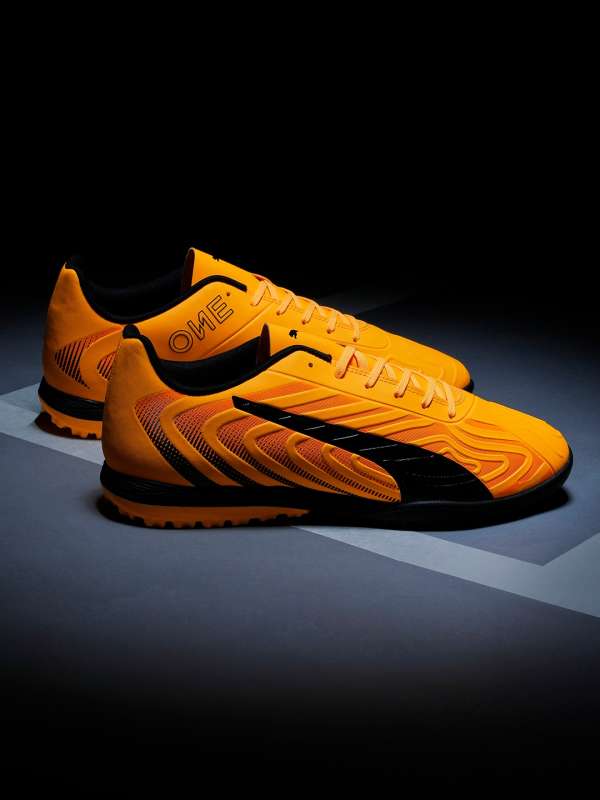Buy Puma Football Shoes Online in India