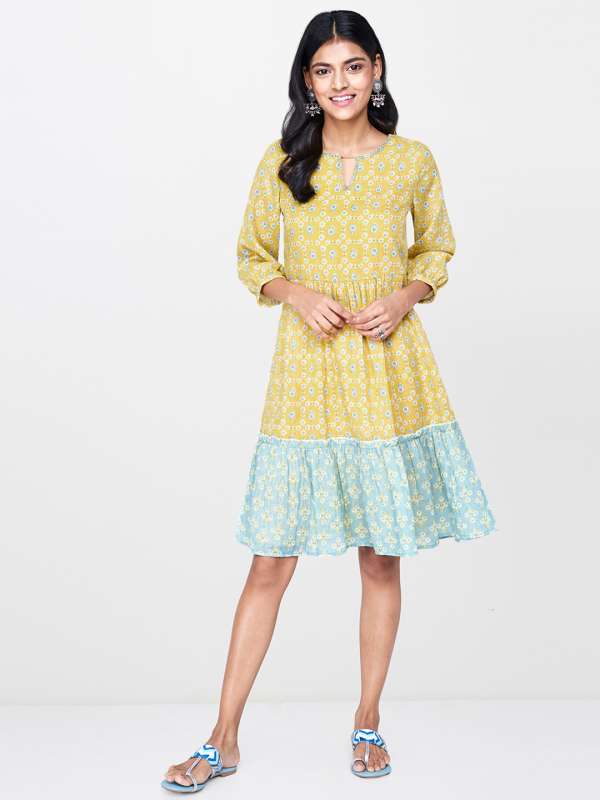 Global Desi Buy Global Desi Kurtis Kurtas Dresses Online The brand is entirely built on the line global style indian threads. global desi buy global desi kurtis