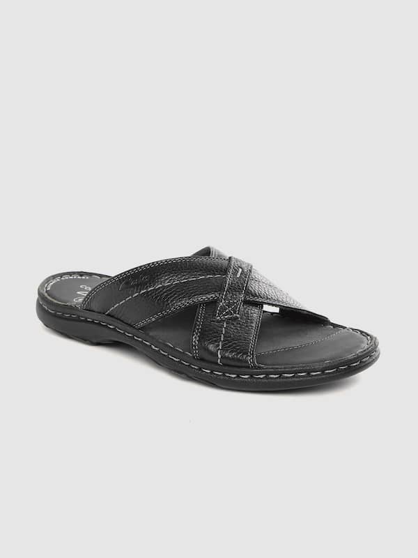 Buy Clarks Men Brown Brixby Cross Sandals - Sandals for Men 8857305 | Myntra