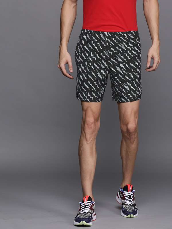 myntra nike shorts