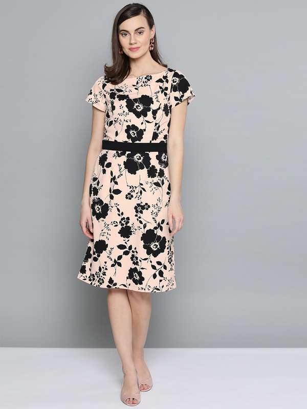 myntra peach dress