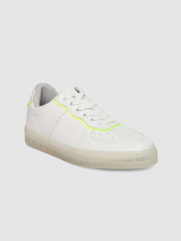 Ceriz Shoes Shop For Latest Ceriz Shoes Onlin Myntra Orthotic friendly and targeting a range of podiatric needs, walk in superior comfort without sacrificing style.