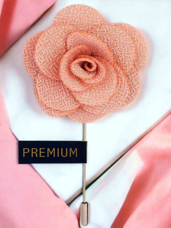 Peach brooch store