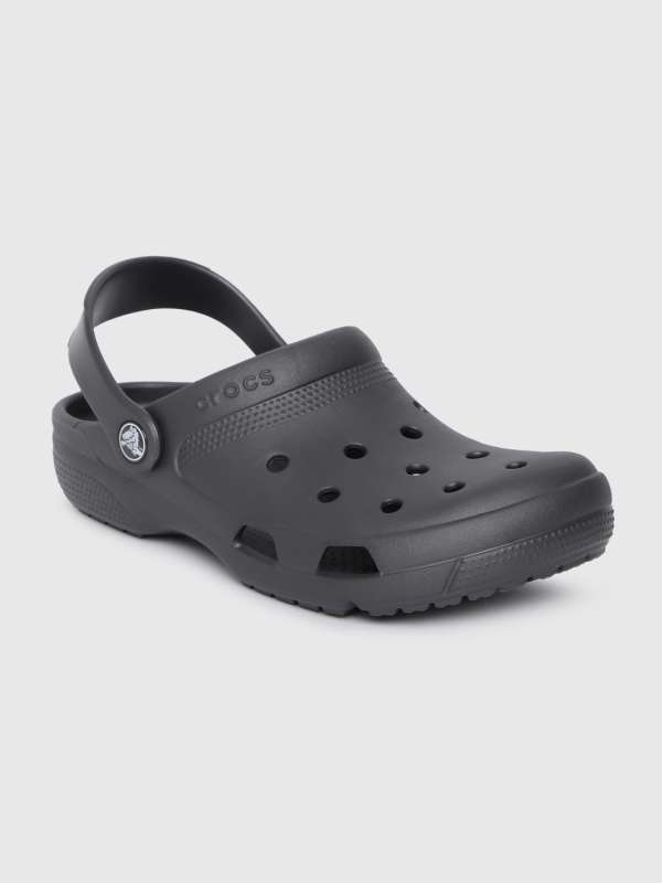 crocs for men myntra