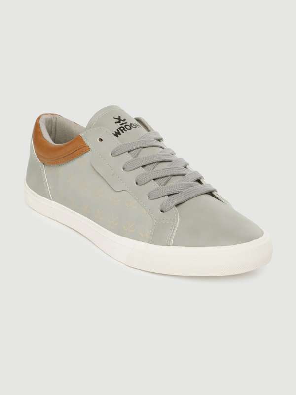 wrogn white casual shoes