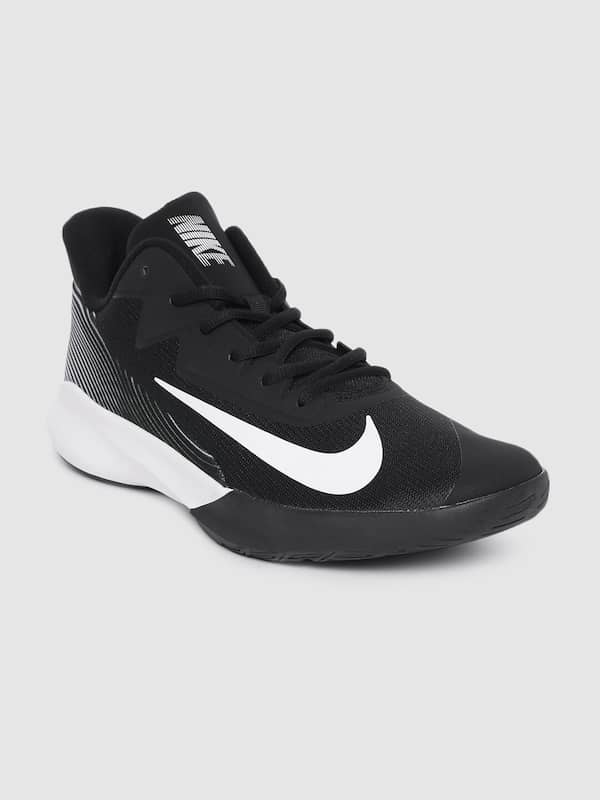 black basketball nike shoes