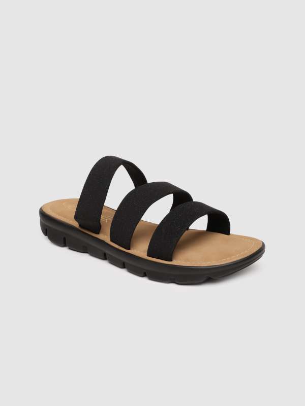 Online catwalk footwear hot sale