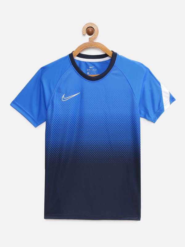 myntra nike footballs