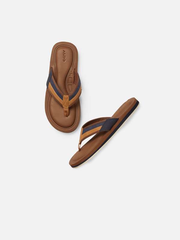 umbro flip flops online