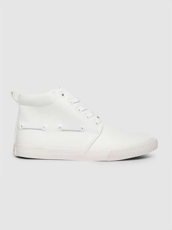 Roadster shoes myntra Clearance