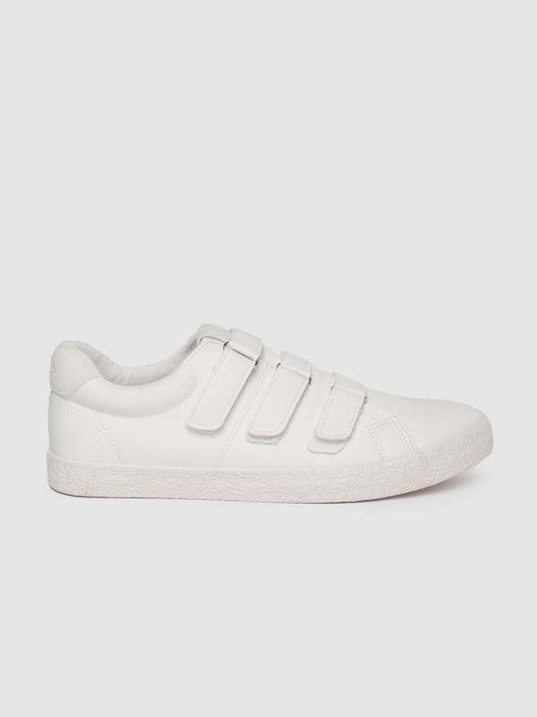 Roadster shoes jabong clearance
