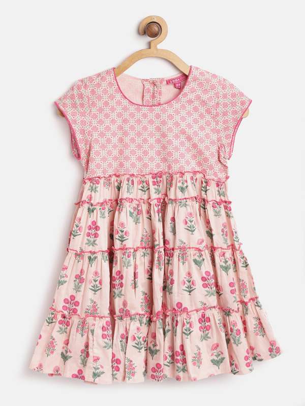 Girls Dresses Get Stylish Dresses For Girls Online In India Many of the beautiful women clothes available on our site are super stylish, low cost and varying enough to suit virtually every girl's exclusive tastes. girls dresses get stylish dresses for