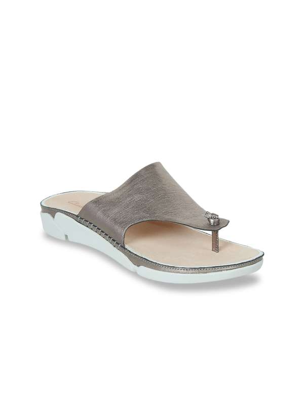 myntra clarks formal shoes