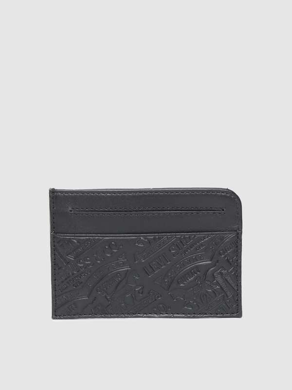 levis wallets myntra