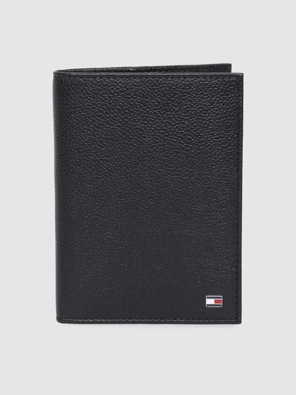 tommy hilfiger wallets myntra