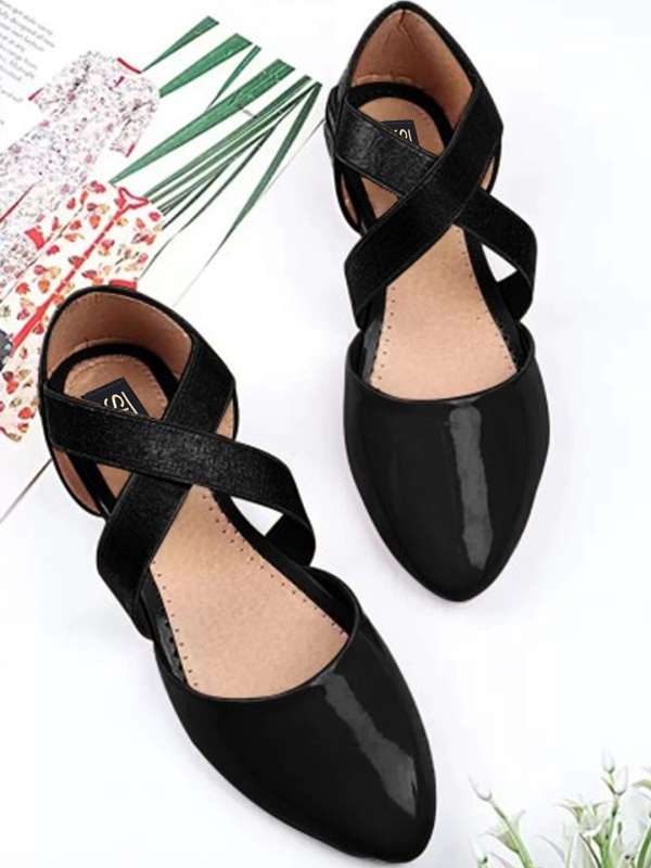 Girls black best sale ballet shoes