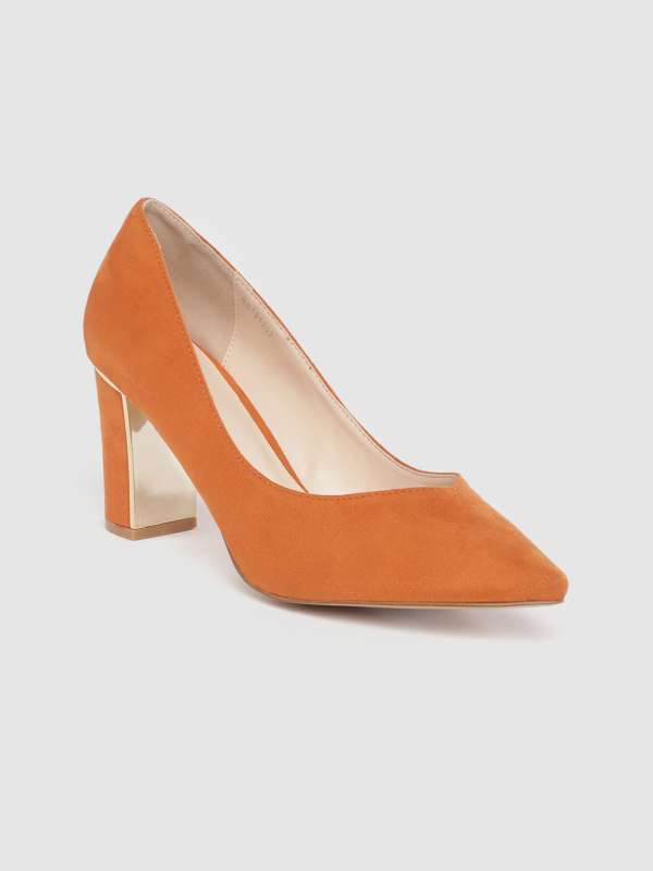 Rust colour heels store