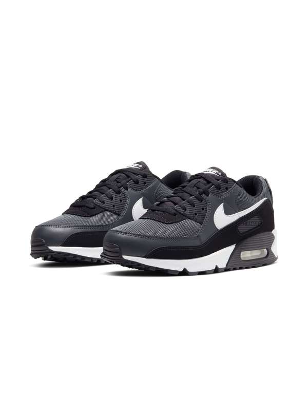 Best black trainers 219 shop