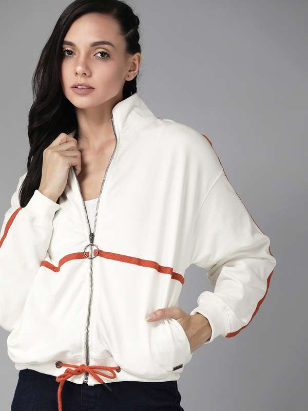 myntra gap sweatshirt