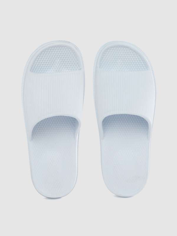 roadster chappals