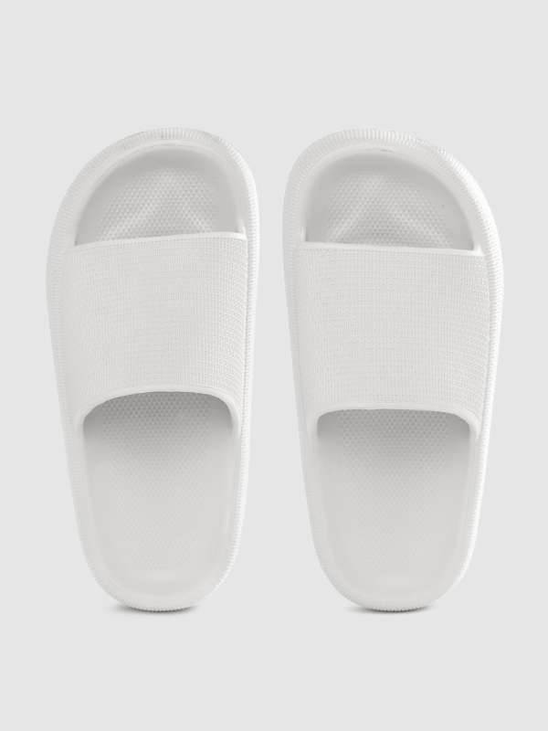 kook n keech flip flops