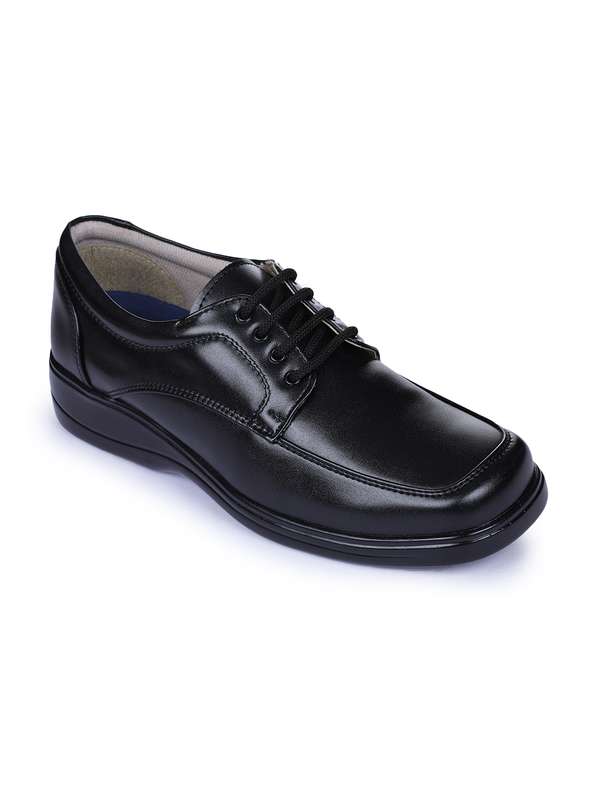 myntra black formal shoes