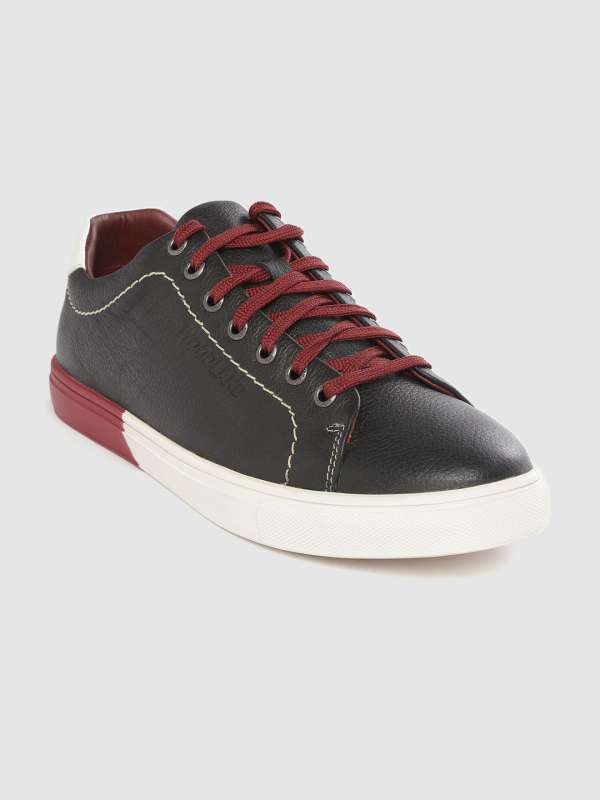 Woodland Buy From Woodland Online Store In India Myntra