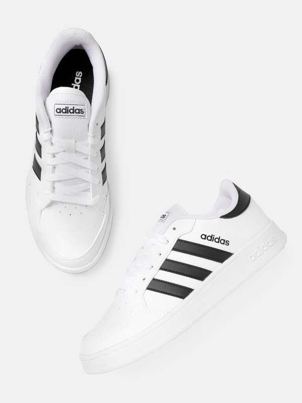 Adidas men's casual shoes myntra clearance